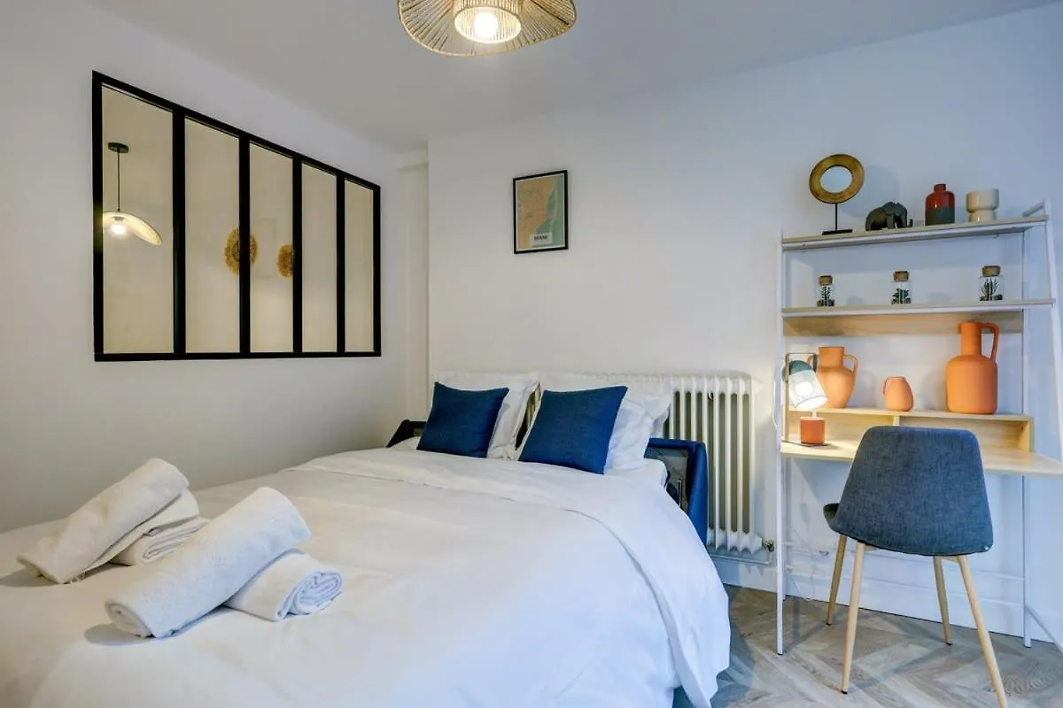 Apartamento Gare Austerlitz Renovated & Comfortable 8 Guests París
